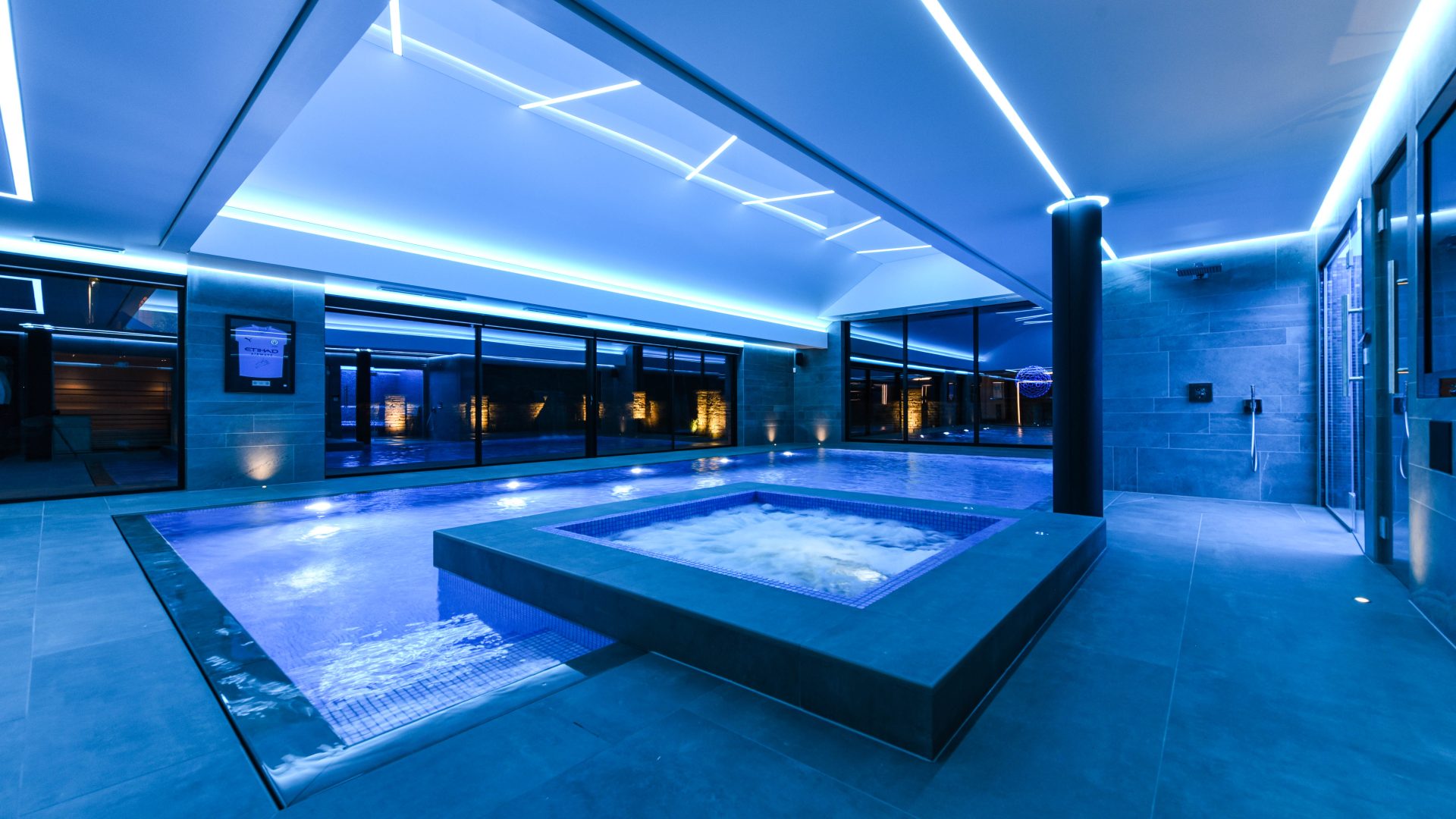 How Long Does a Swimming Pool Take to Build?